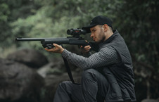 What is the difference between thermal imaging scopes and night vision scopes?